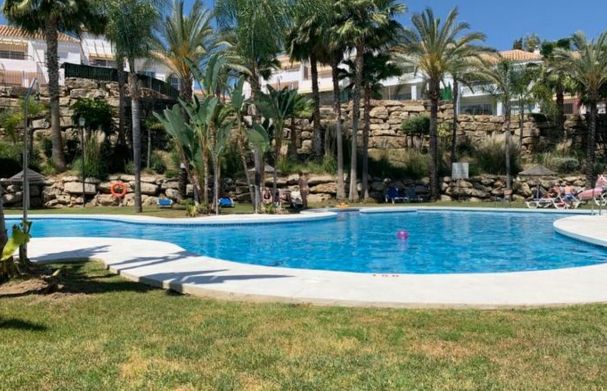 Nueva Andalucía – Apartamento Planta Media / Ref.- ID-R3427315: Inmuebles de DreaMarbella Real Estate Nueva Andalucía – Apartamento Planta Media / Ref.- ID-R3427315: Inmuebles de DreaMarbella Real Estate