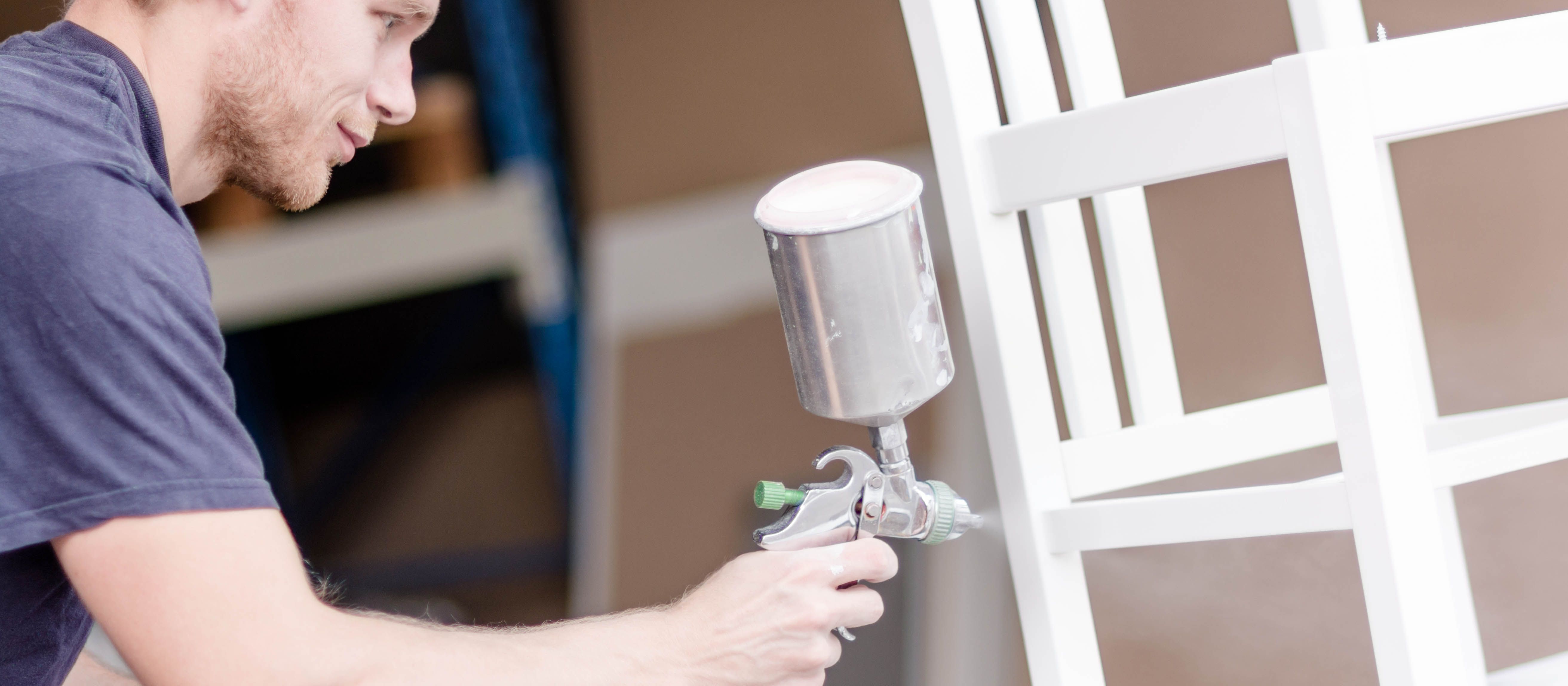 Pintado con maquinaria Airless: Servicios de Lacados Silva Pintado con maquinaria Airless: Servicios de Lacados Silva