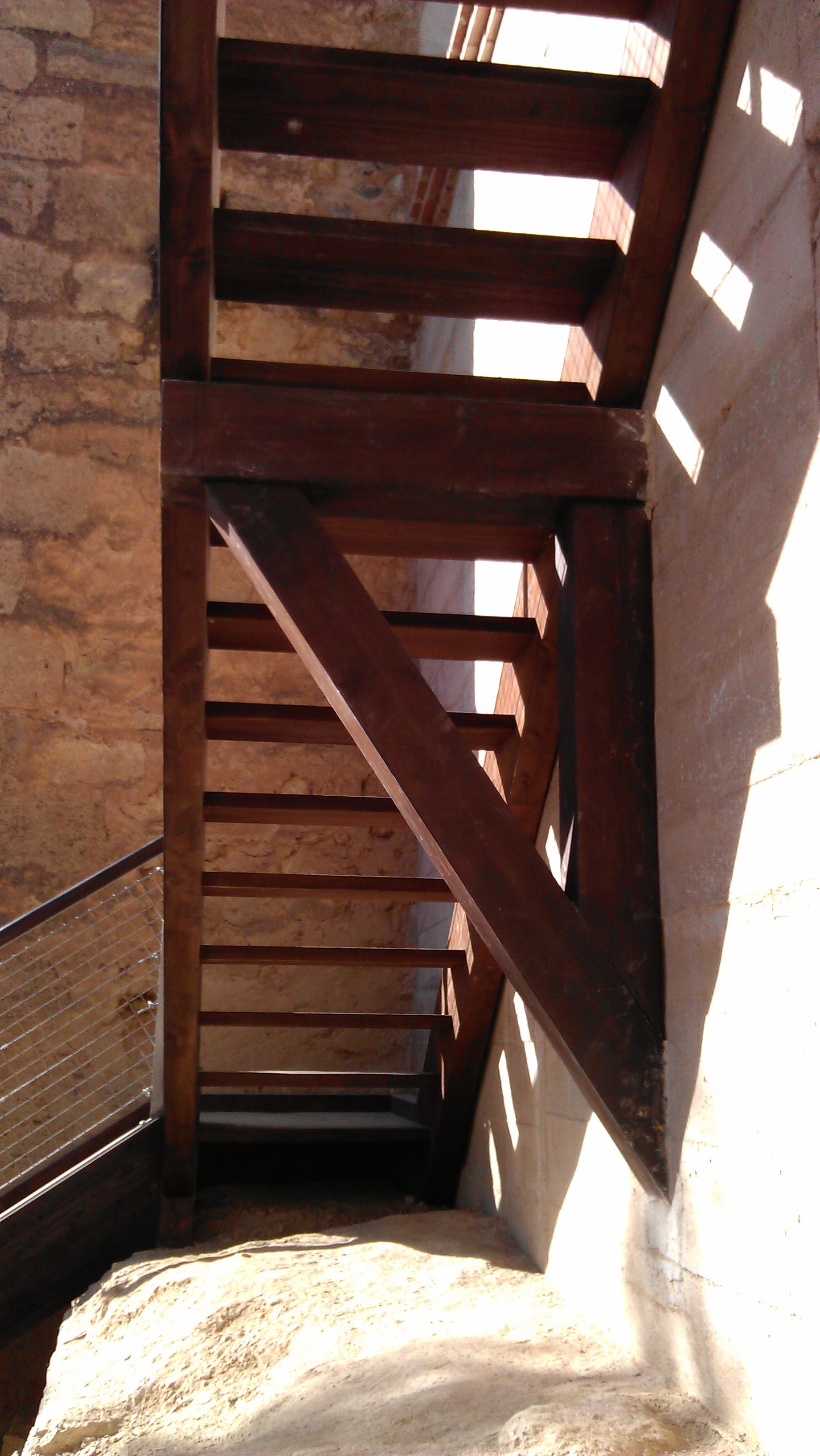 Escaleras: Catálogo de Carpintería de Anento Escaleras: Catálogo de Carpintería de Anento