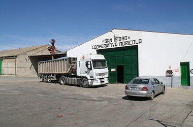 Foto 11 de Cooperativas en Villanueva de la Serena | Coop. Agrícola S. Isidro