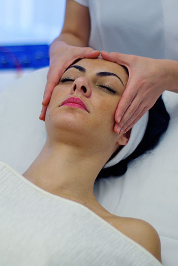 Facial: Tratamientos de ESTELA Belleza y Medicina Estética Facial: Tratamientos de ESTELA Belleza y Medicina Estética