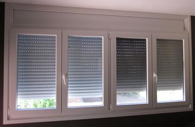 Muestra Ventana de cuatro hojas correderas Muestra Ventana de cuatro hojas correderas