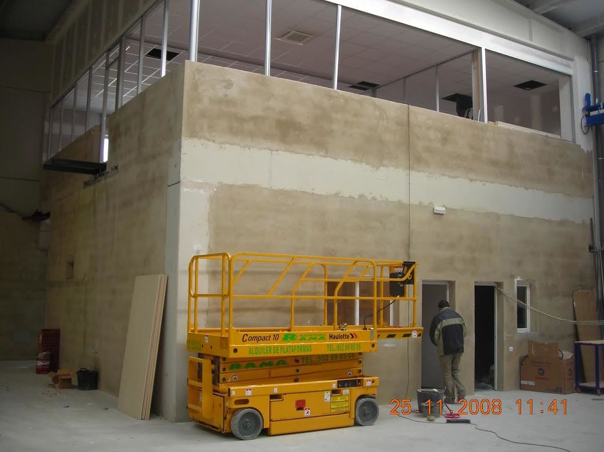 Construcción y rehabilitación de naves: Trabajos de Construcciones Reformas Hermanos Bordetas Construcción y rehabilitación de naves: Trabajos de Construcciones Reformas Hermanos Bordetas