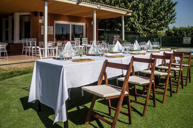Servicio terraza: Carta de Lo Tennis Servicio terraza: Carta de Lo Tennis
