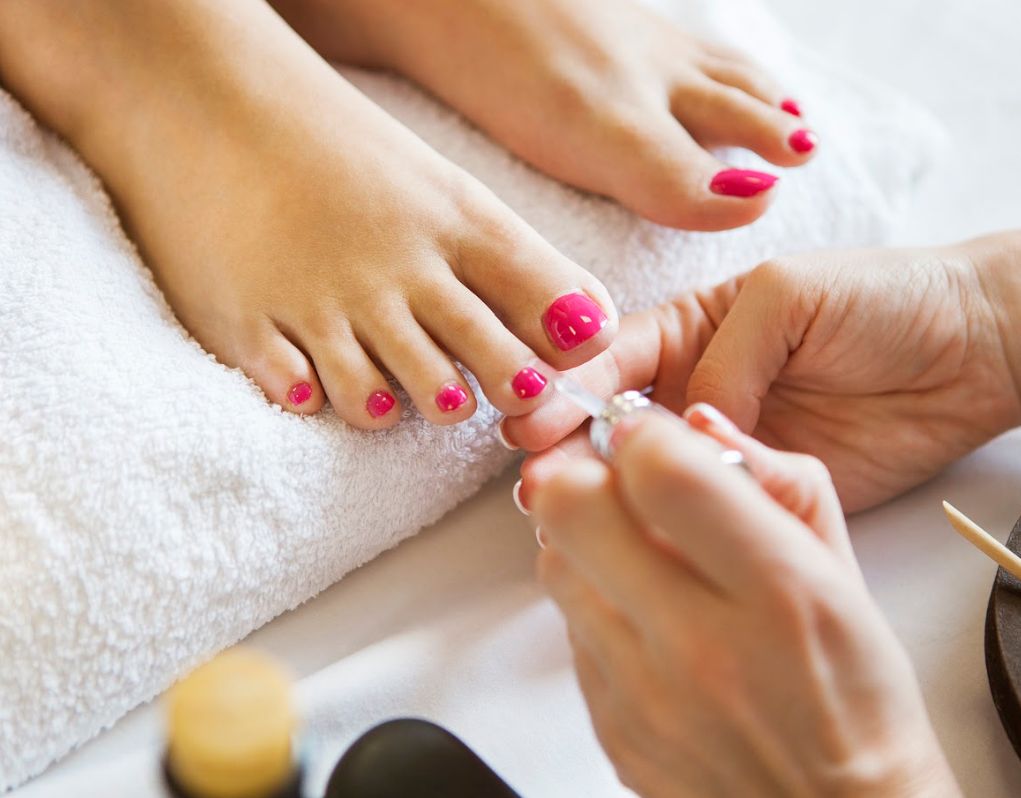 Manicura y pedicura: Tratamientos de LOREMAR Depilación Láser y Estética Avanzada Manicura y pedicura: Tratamientos de LOREMAR Depilación Láser y Estética Avanzada