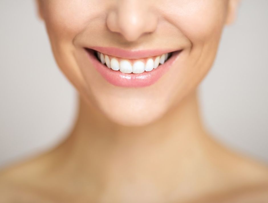 Estética dental: Especialidades de Clínica Dental López Rodrigo Estética dental: Especialidades de Clínica Dental López Rodrigo