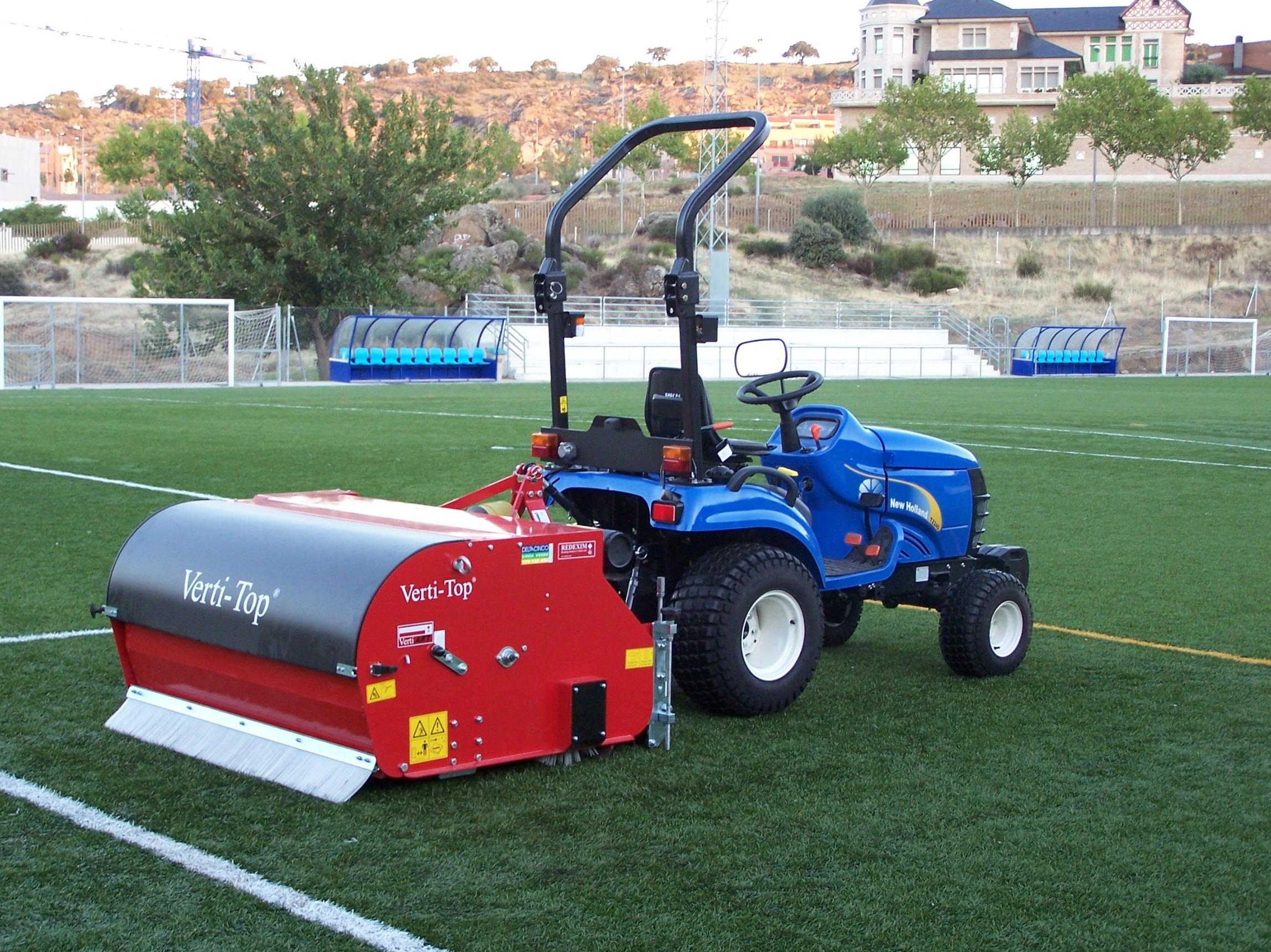 Mantenimiento de campos de futbol Mantenimiento de campos de futbol