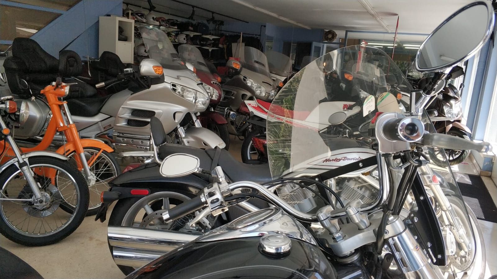 Especialistas en motos clásicas: Nuestros Servicios de Vir Motos i Viñals Especialistas en motos clásicas: Nuestros Servicios de Vir Motos i Viñals