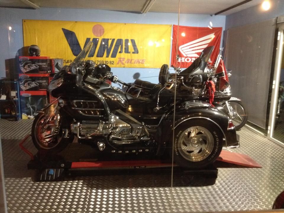 Especialistas en motos clásicas: Nuestros Servicios de Vir Motos i Viñals Especialistas en motos clásicas: Nuestros Servicios de Vir Motos i Viñals
