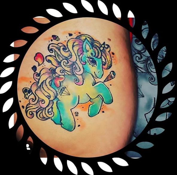 Acuarela: Nuestros servicios de Emotive Tattoo Acuarela: Nuestros servicios de Emotive Tattoo