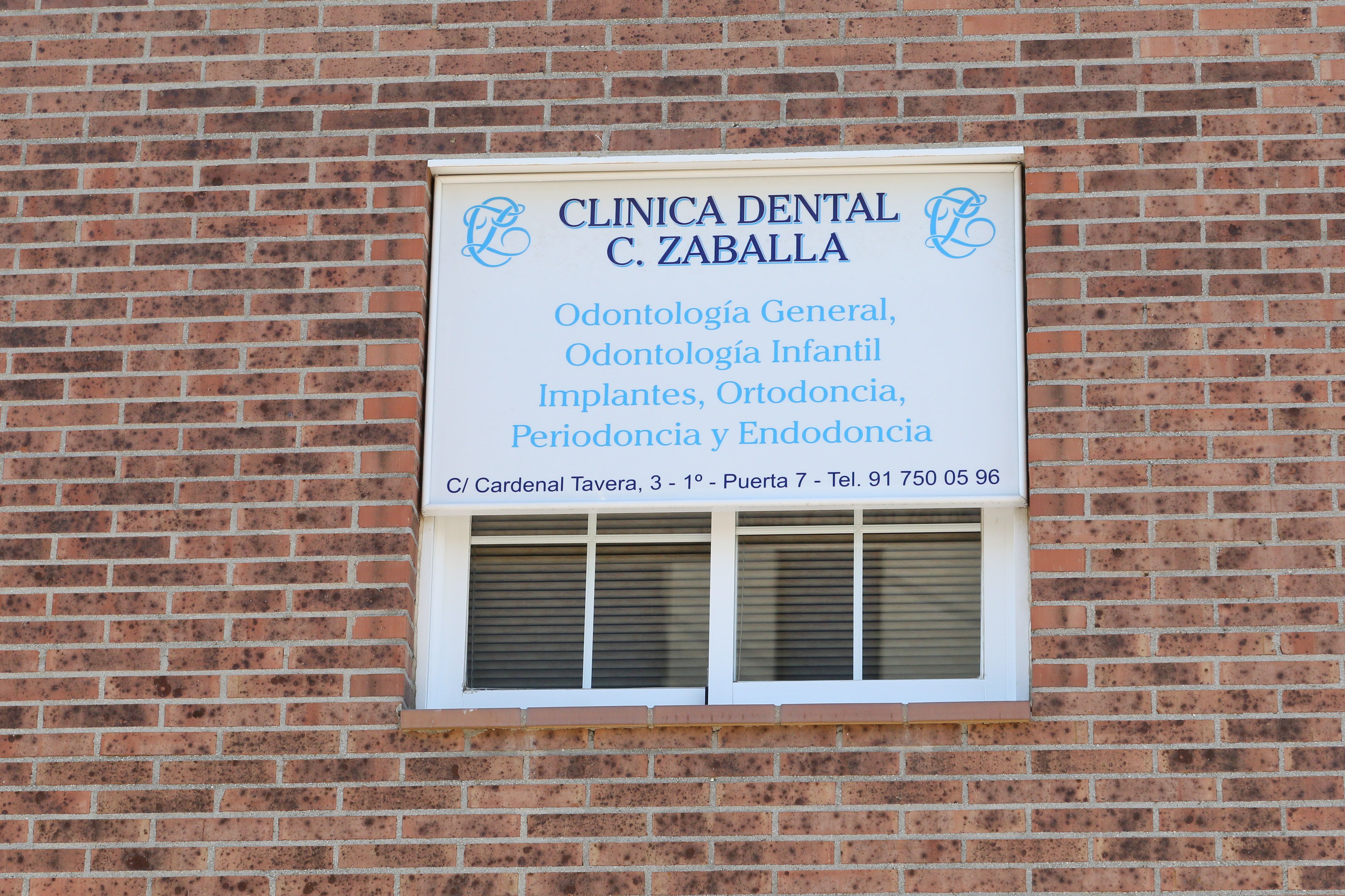 Foto 2 de Dentistas en Madrid | Clínica Dental Dra. Consuelo Zaballa