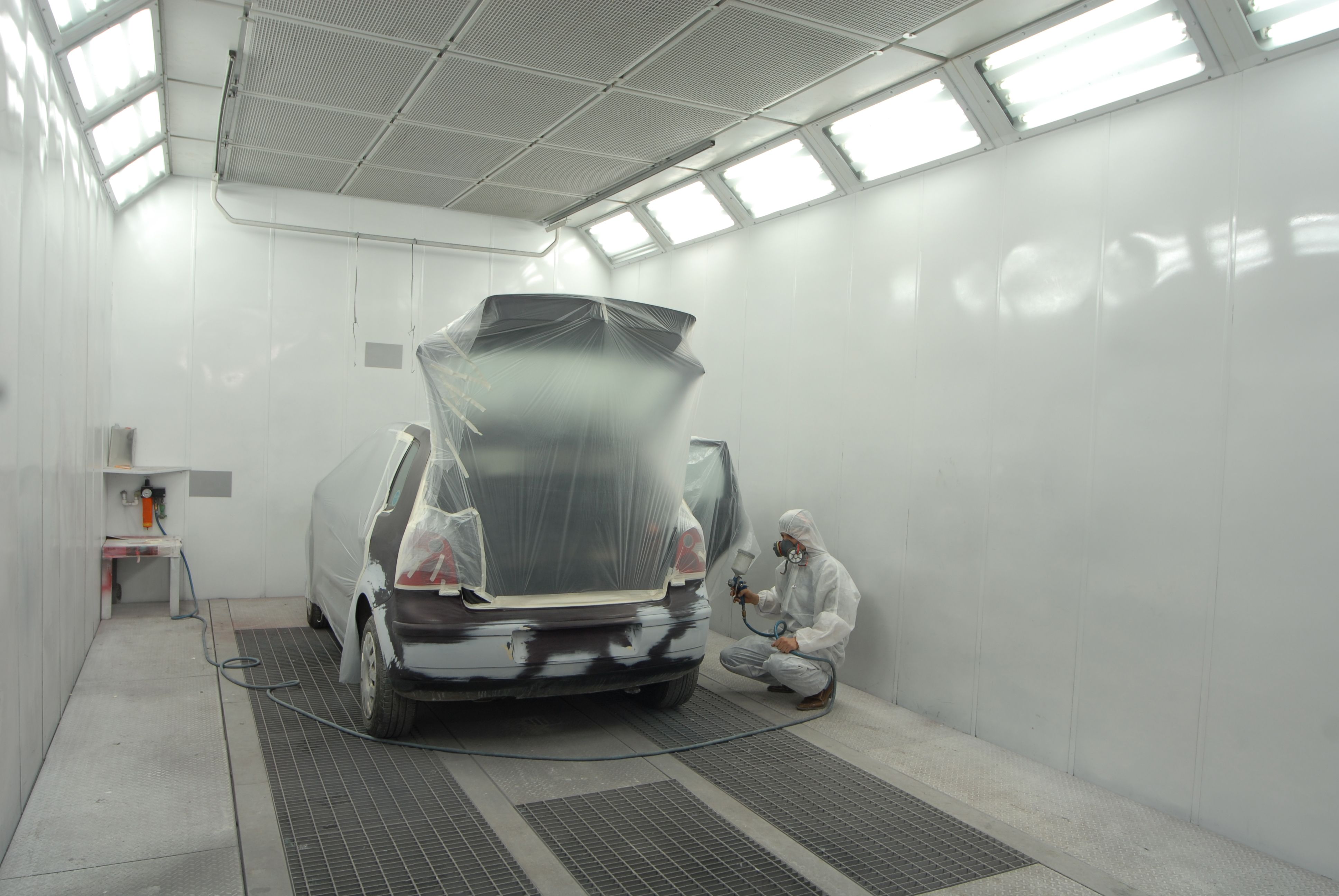 Cabina de pintura y secado: Productos y servicios de Onlecar Cabina de pintura y secado: Productos y servicios de Onlecar
