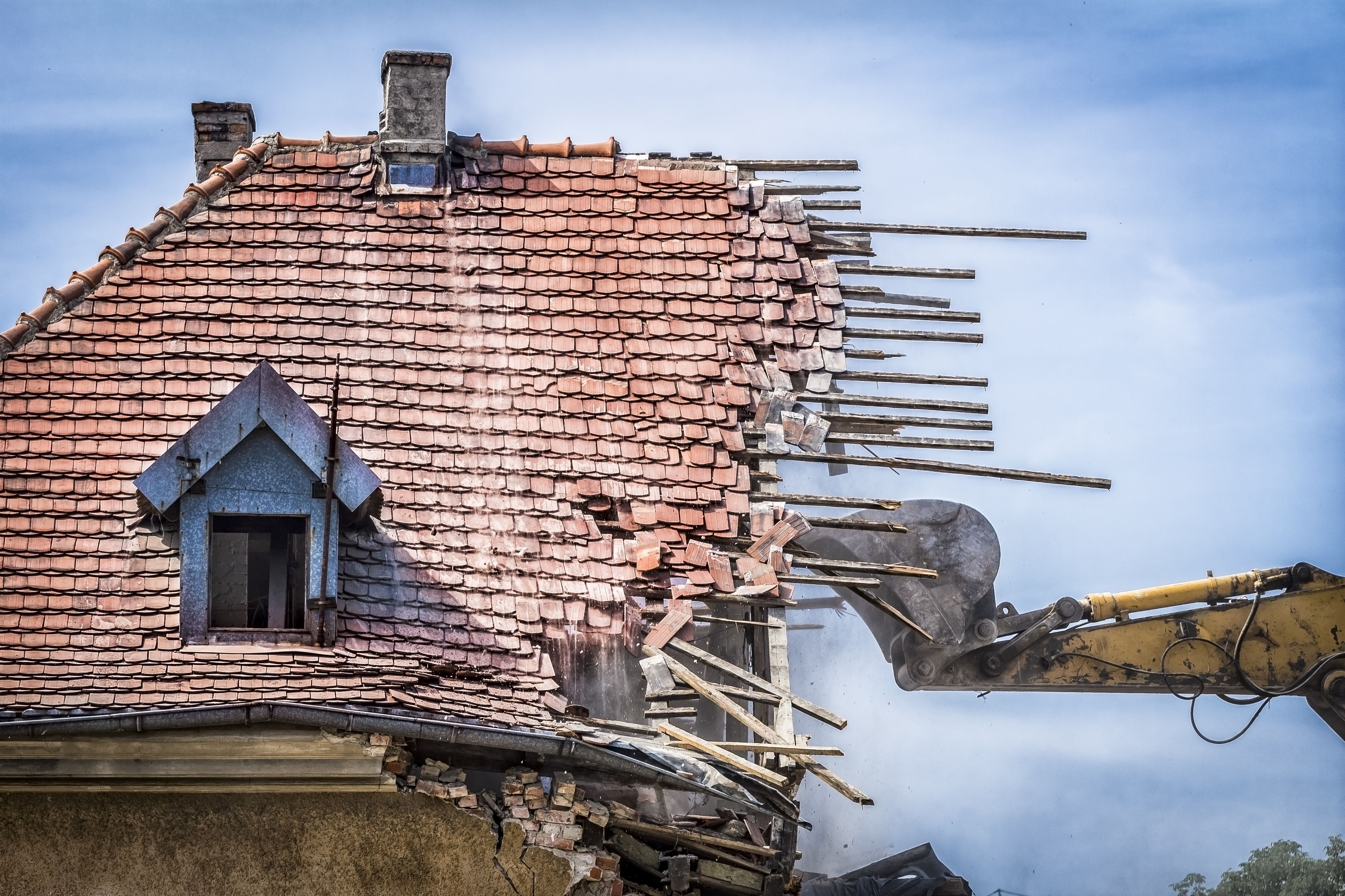 Derribos y demoliciones: Servicios de Excavaciones Ragarcap Derribos y demoliciones: Servicios de Excavaciones Ragarcap