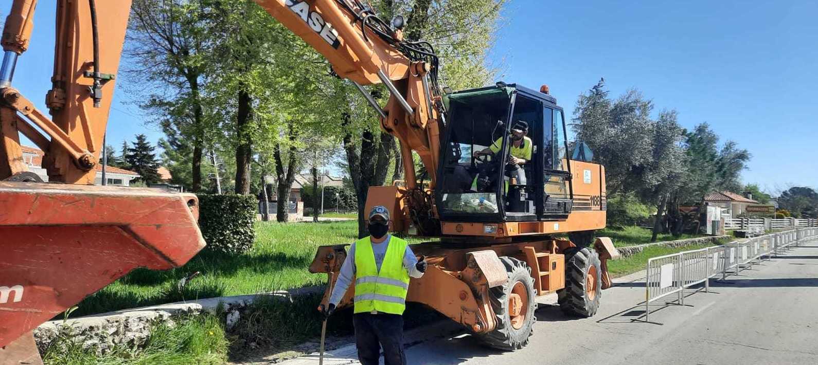 Servicios profesionales de maquinistas, oficiales y peones: Servicios de Excavaciones Ragarcap Servicios profesionales de maquinistas, oficiales y peones: Servicios de Excavaciones Ragarcap