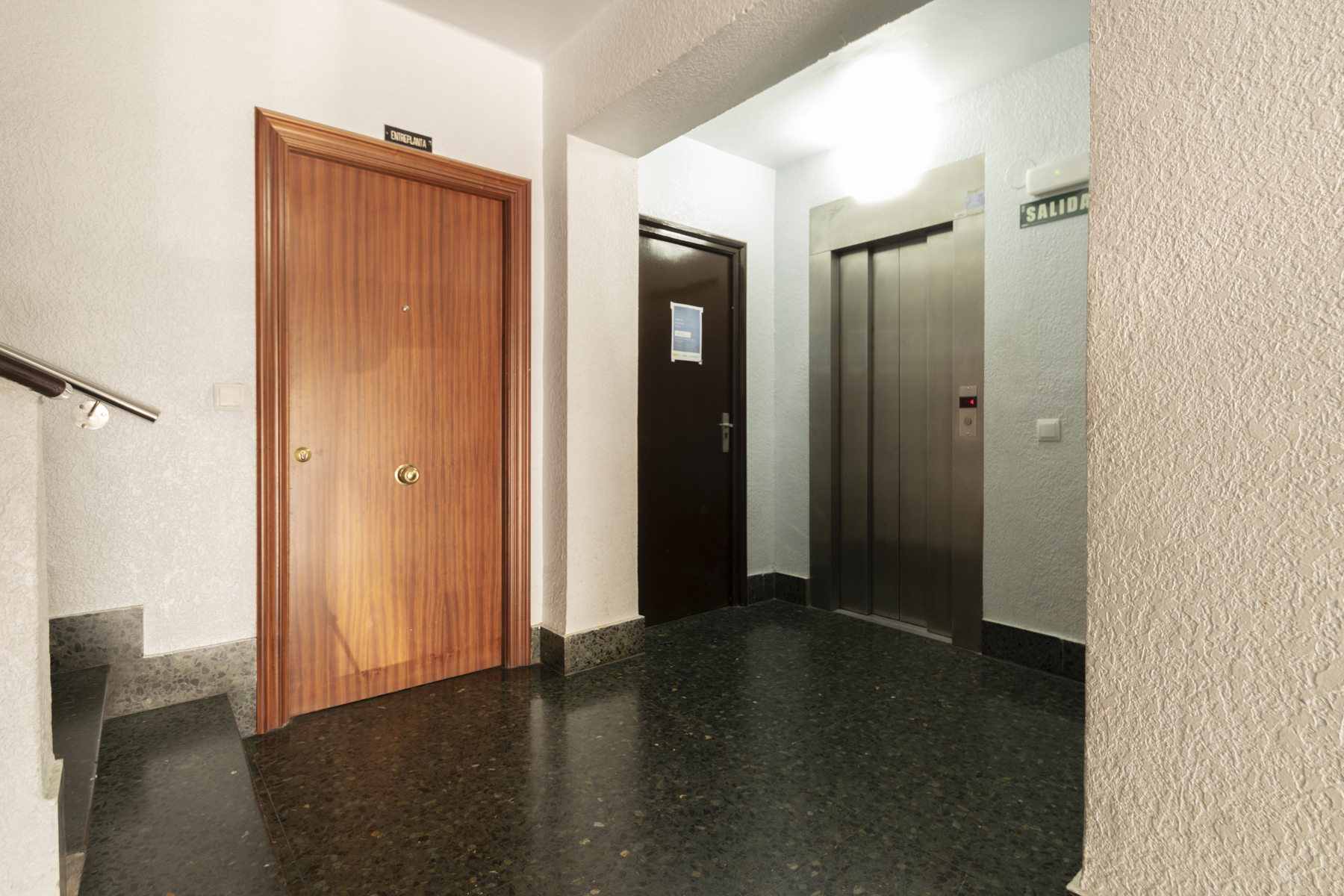 Vivienda en barrio de San Juan: Servicios de Reformas Amatriain Vivienda en barrio de San Juan: Servicios de Reformas Amatriain