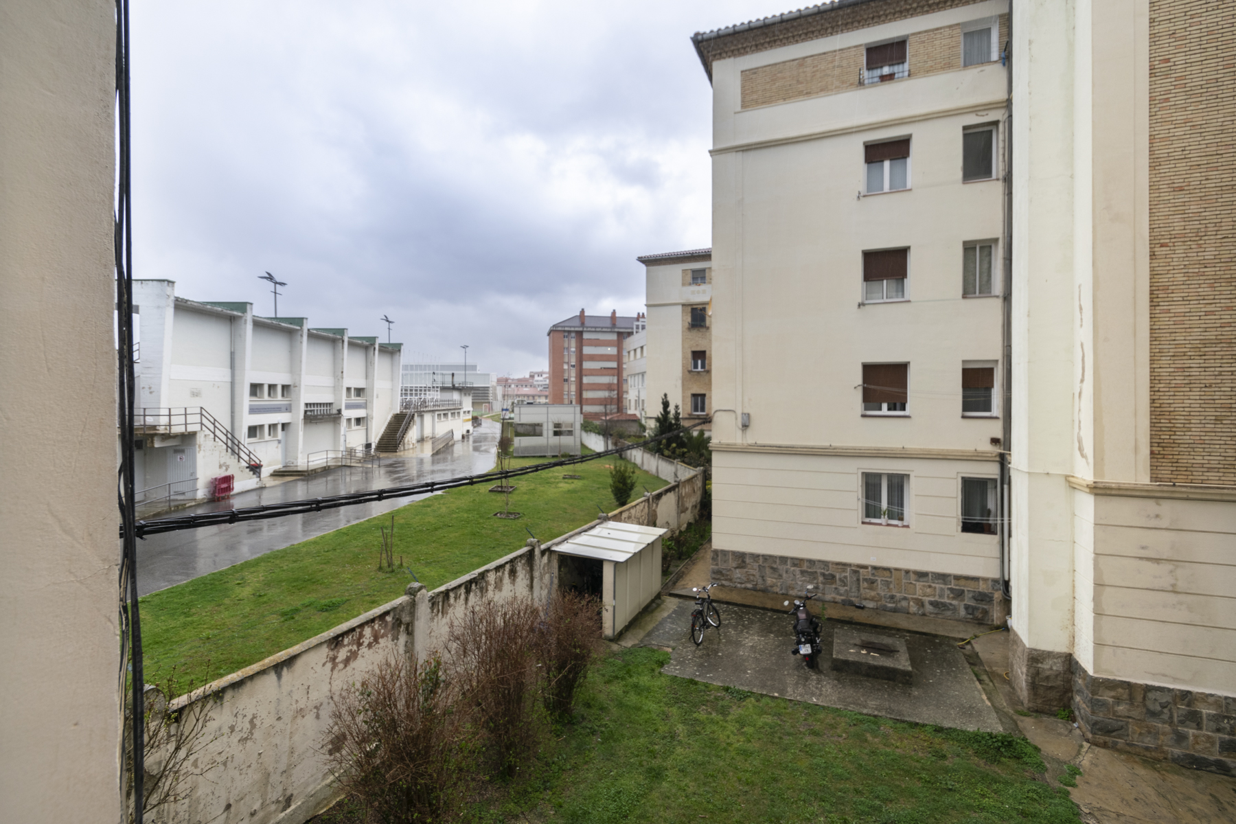 Vivienda en Av. de Galicia: Servicios de Reformas Amatriain Vivienda en Av. de Galicia: Servicios de Reformas Amatriain