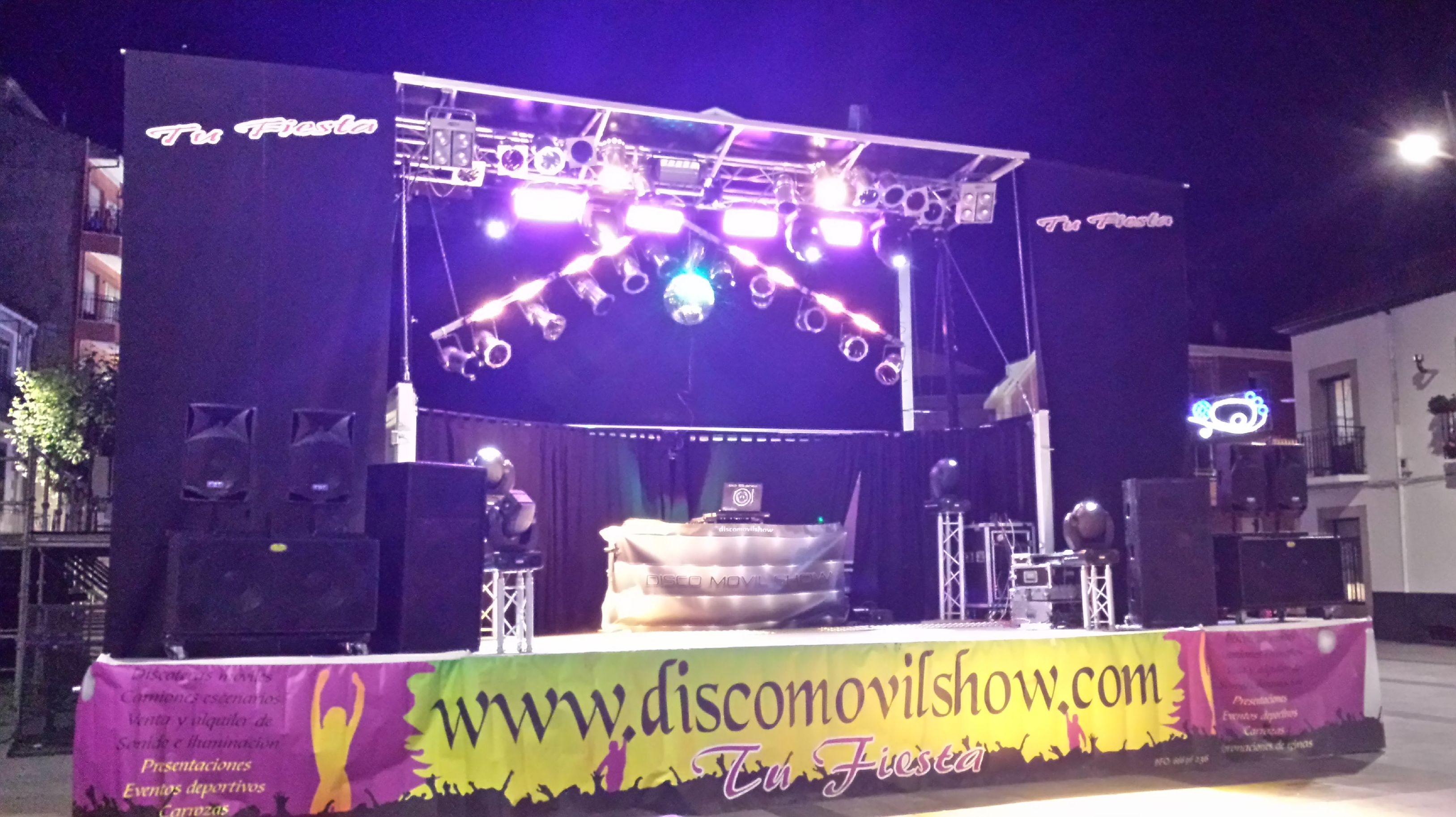 Camión ESCENARIO show: Servicios de Disco Móvil Show Camión ESCENARIO show: Servicios de Disco Móvil Show