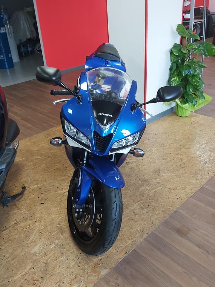 Nuestras marcas: de Moto Fuchs Nuestras marcas: de Moto Fuchs