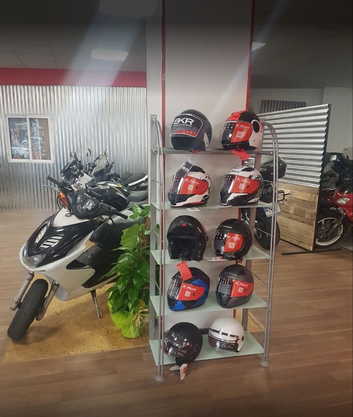 Taller de motos: de Moto Fuchs Taller de motos: de Moto Fuchs