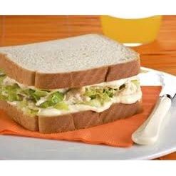Sándwich de Pollo: Nuestra Carta de Happy Burger Sándwich de Pollo: Nuestra Carta de Happy Burger