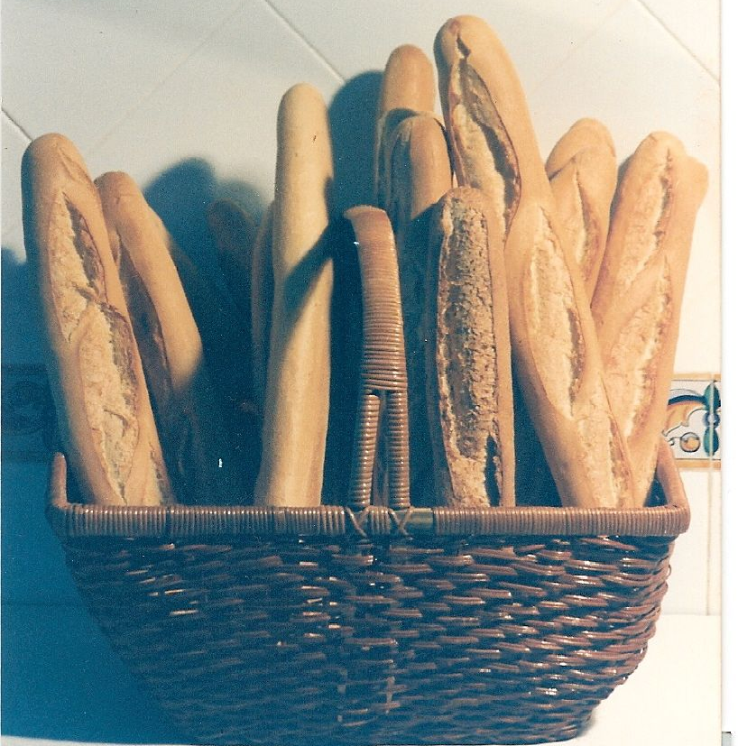 Barra de pan rustico| comidas para llevar Murcia| La Olla de Murcia Barra de pan rustico| comidas para llevar Murcia| La Olla de Murcia