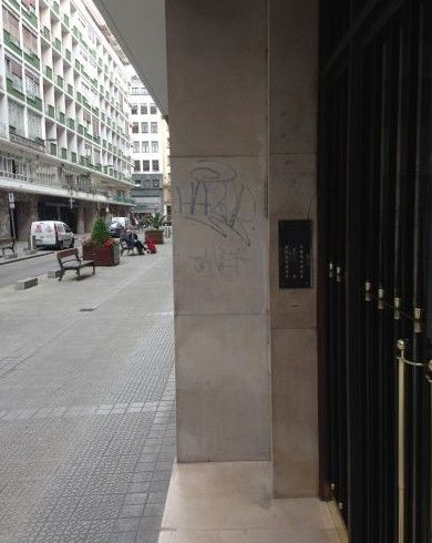 limpieza de graffitis: Servicios de Restauraciones de Mármol limpieza de graffitis: Servicios de Restauraciones de Mármol