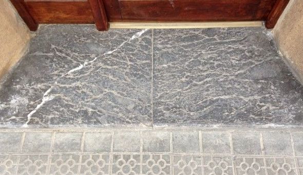 Tratamientos antideslizantes: Servicios de Restauraciones de Mármol Tratamientos antideslizantes: Servicios de Restauraciones de Mármol