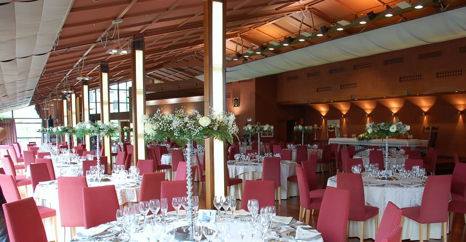 Foto 41 de Salones de banquetes y reuniones en Llanera | Castillo De San Cucao