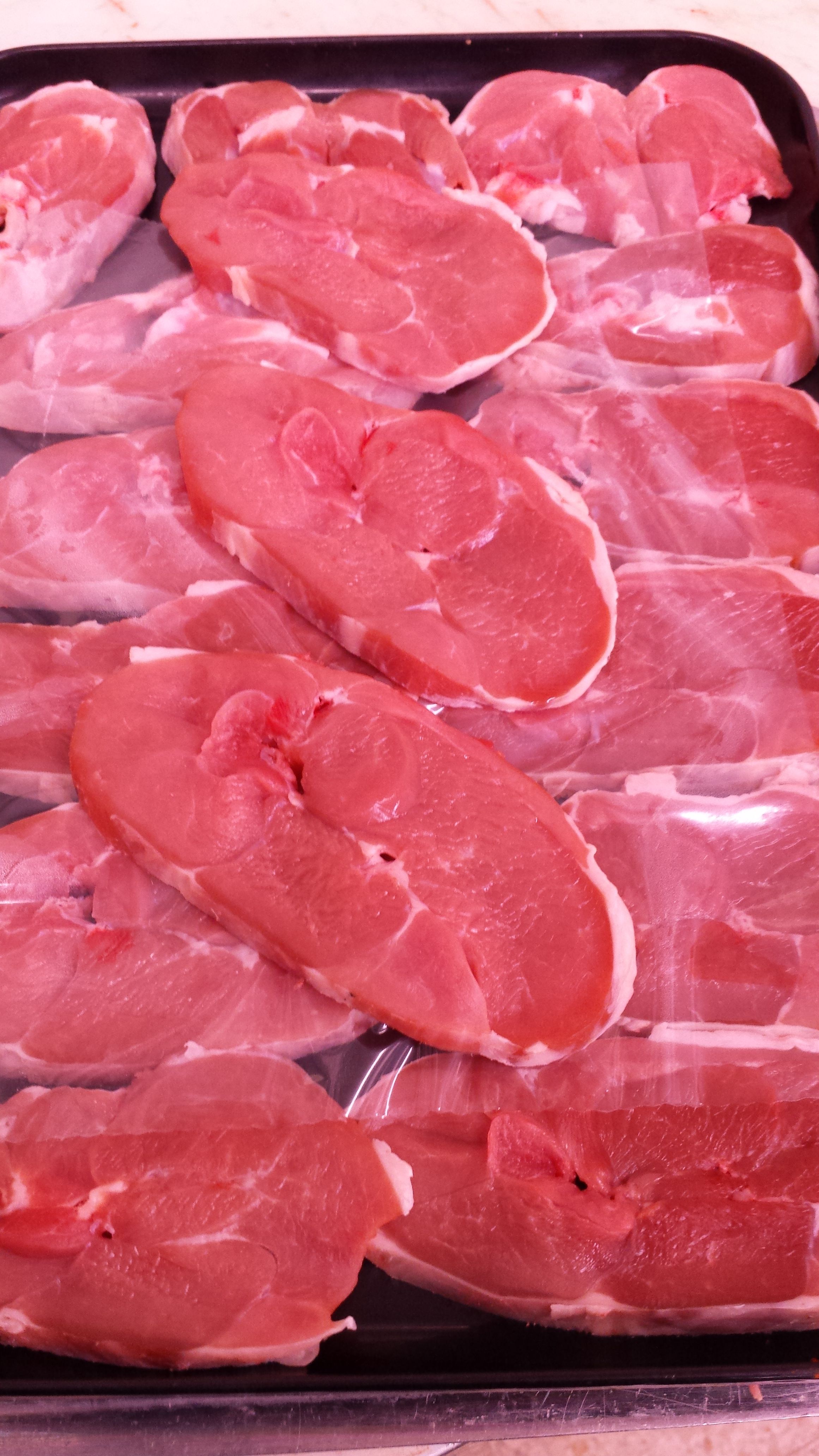 Carnes: Productos de Carnicería y Charcuterías Lucas Carnes: Productos de Carnicería y Charcuterías Lucas