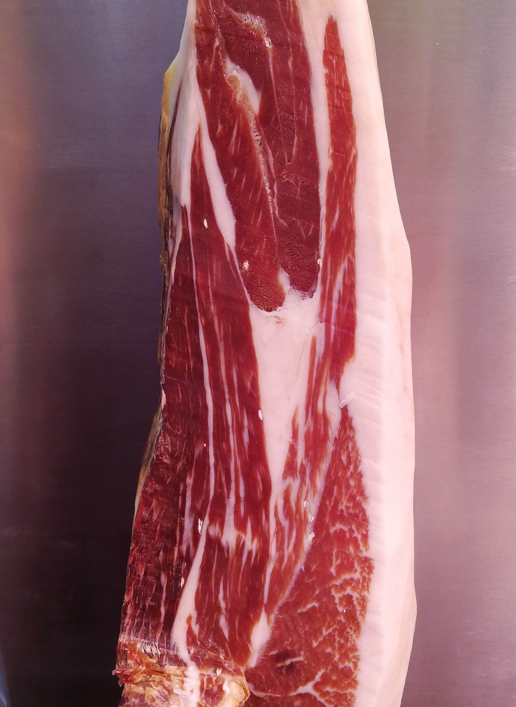 Jamón ibérico Extremadura al corte: Productos de Carnicería y Charcuterías Lucas Jamón ibérico Extremadura al corte: Productos de Carnicería y Charcuterías Lucas