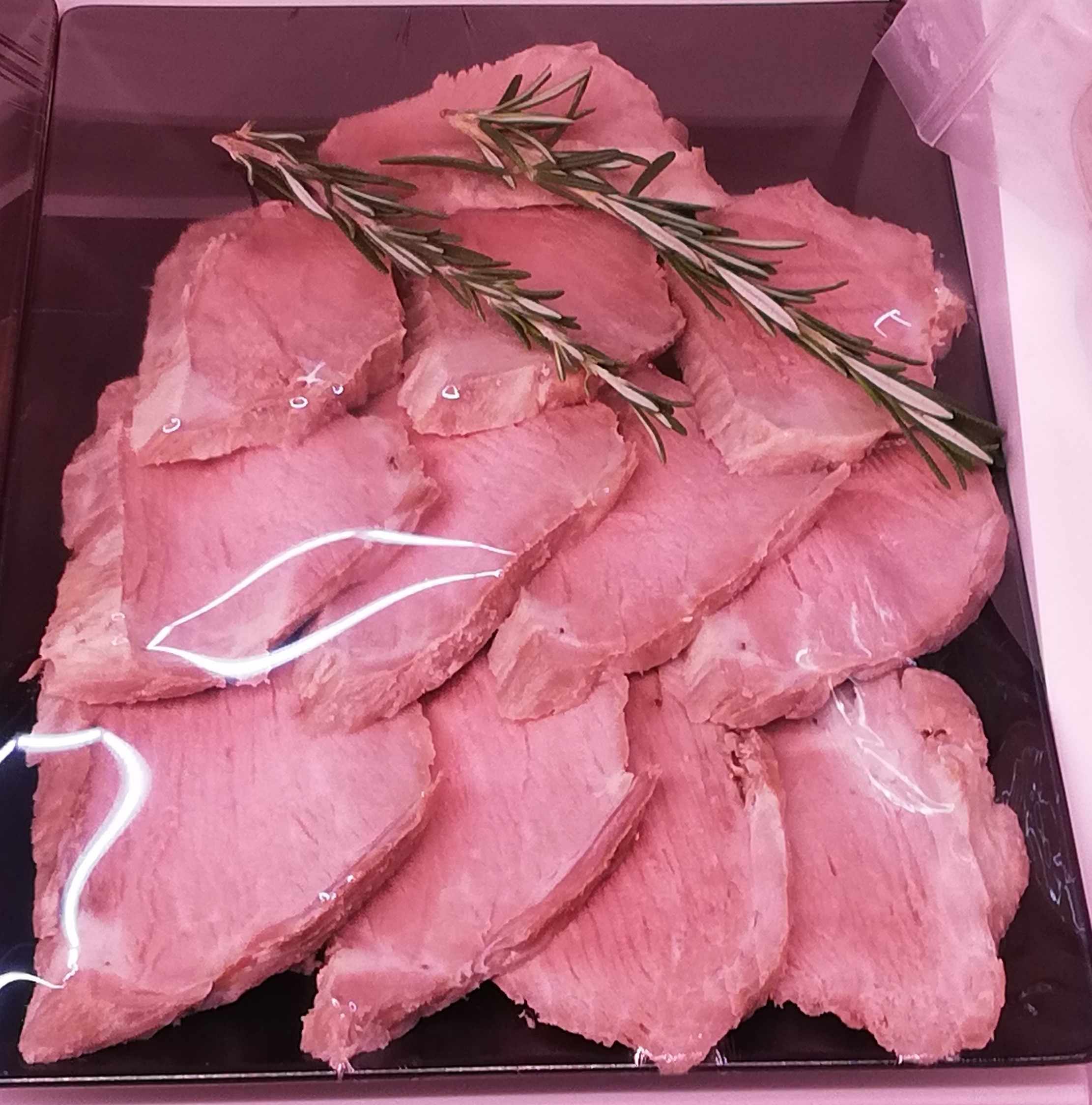 Tapilla a la sal de romero: Productos de Carnicería y Charcuterías Lucas Tapilla a la sal de romero: Productos de Carnicería y Charcuterías Lucas