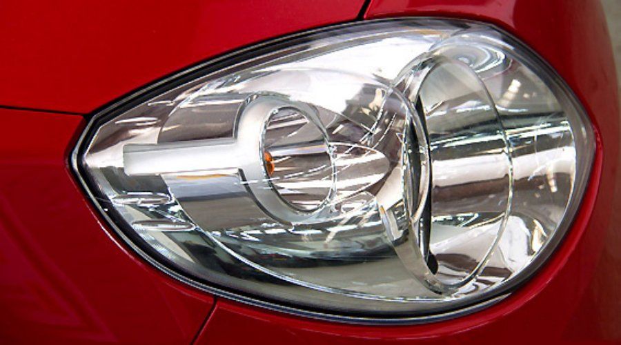 Pulido de focos, pilotos y coches: Servicios de chapa y pintura de Vogauto Pulido de focos, pilotos y coches: Servicios de chapa y pintura de Vogauto