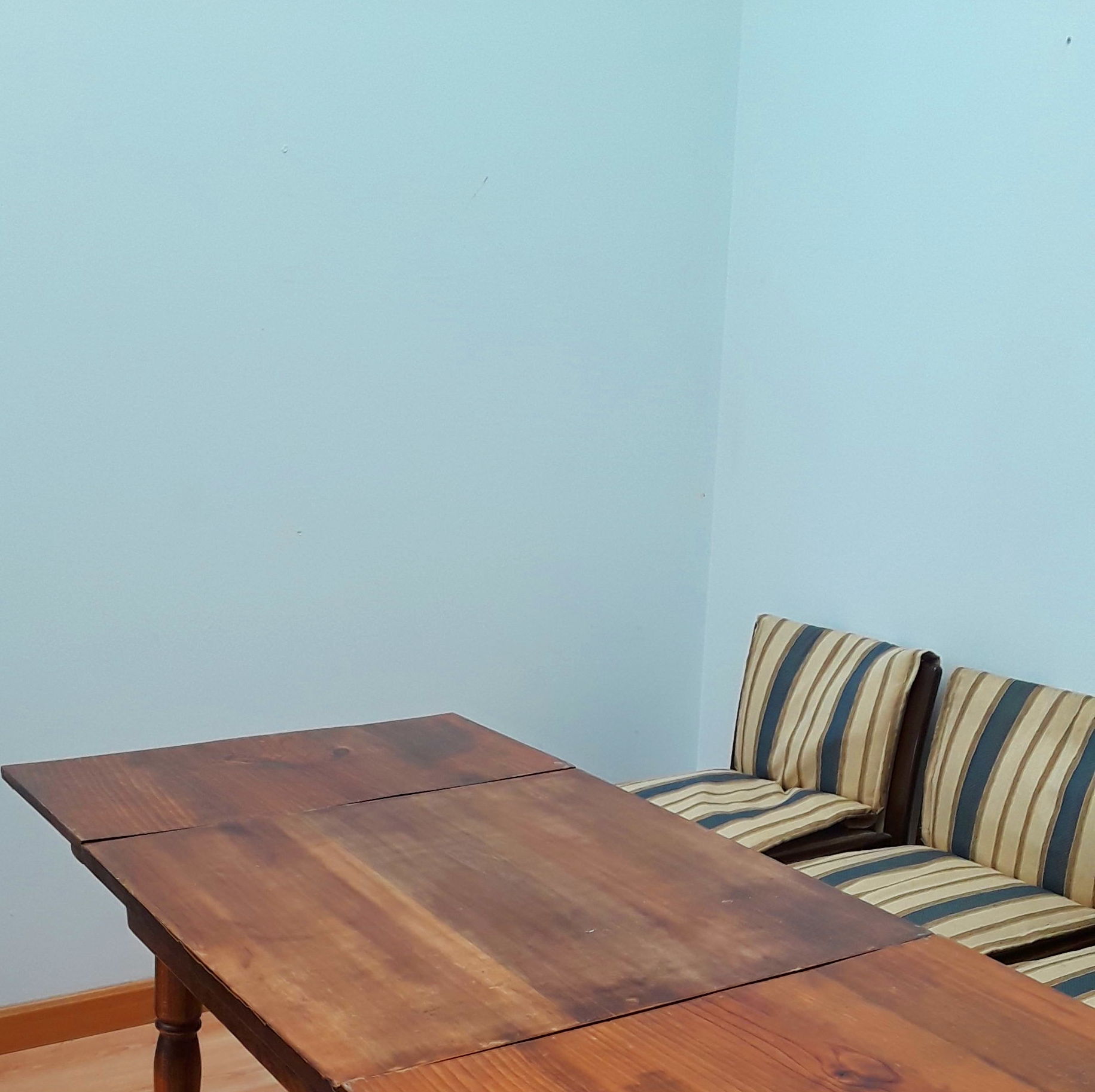 MESA ANTIGUA EXTENSIBLE EN MADERA : HIPER RASTRO REMAR NAVARRA de Remar Navarra Mutilva MESA ANTIGUA EXTENSIBLE EN MADERA : HIPER RASTRO REMAR NAVARRA de Remar Navarra Mutilva