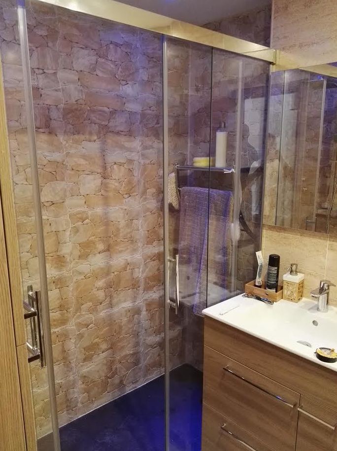 Reformas de baños: Cocinas y baños de F. Alba, cocinas y baños Reformas de baños: Cocinas y baños de F. Alba, cocinas y baños