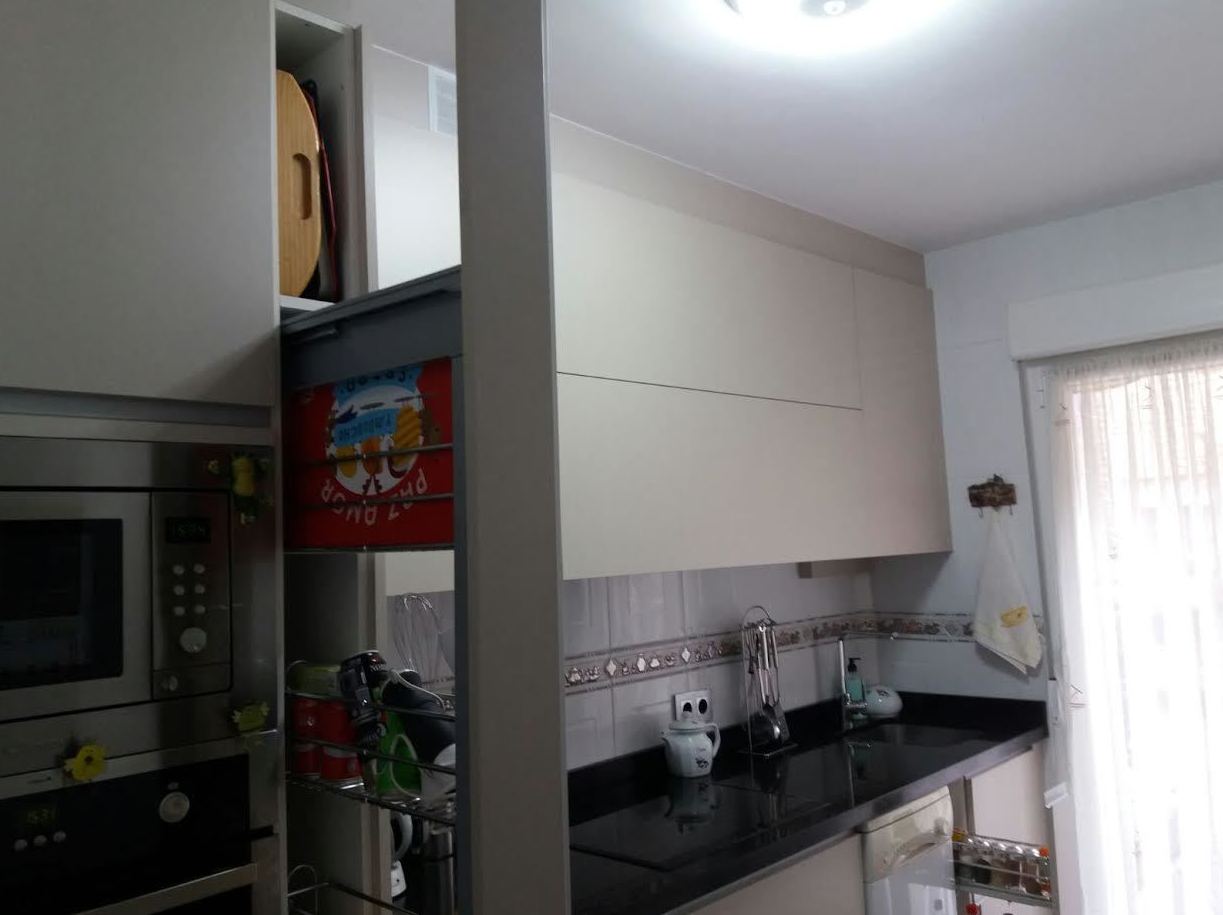Reformas de cocinas: Cocinas y baños de F. Alba, cocinas y baños Reformas de cocinas: Cocinas y baños de F. Alba, cocinas y baños