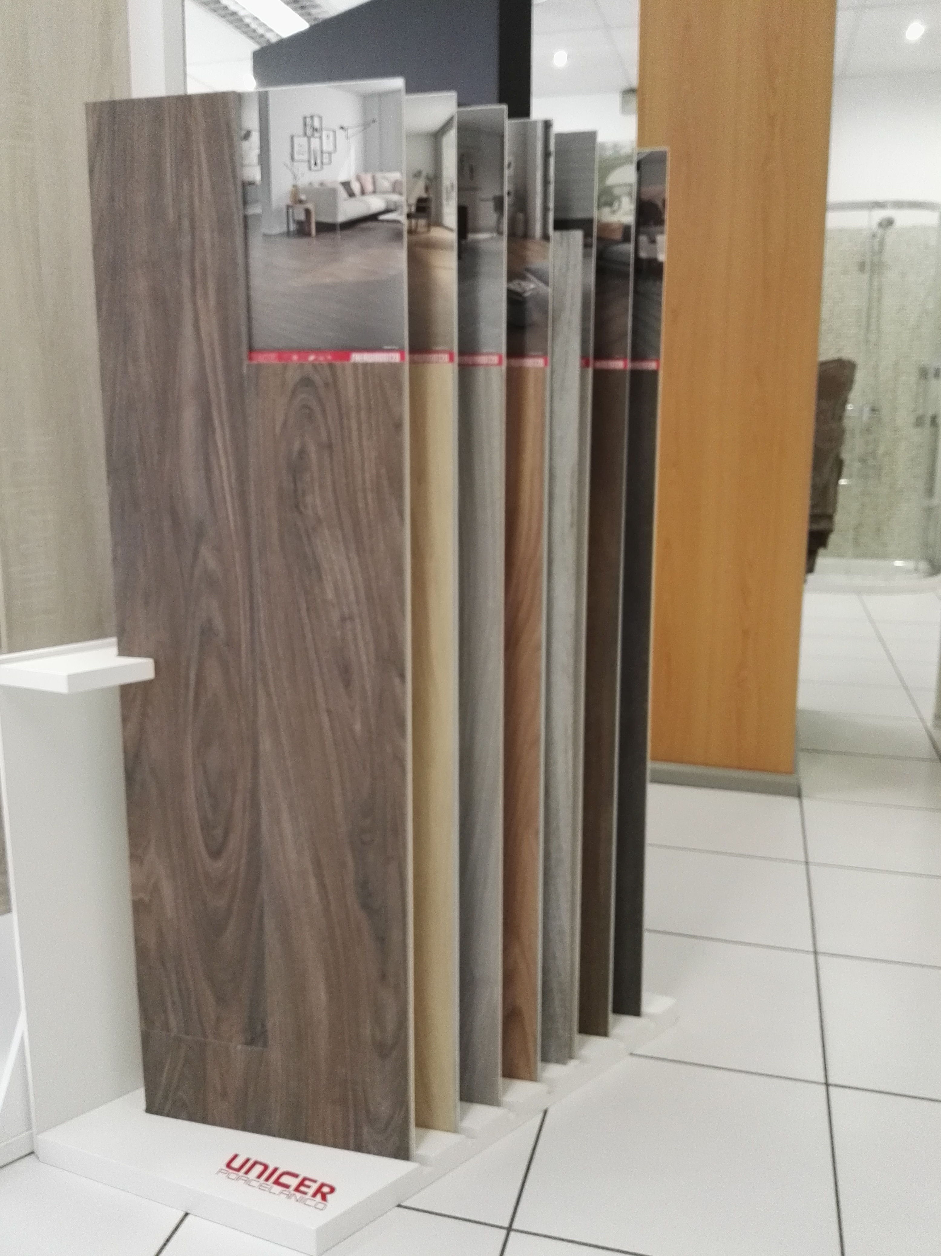 Pavimentos para cocinas y baños: Cocinas y baños de F. Alba, cocinas y baños Pavimentos para cocinas y baños: Cocinas y baños de F. Alba, cocinas y baños