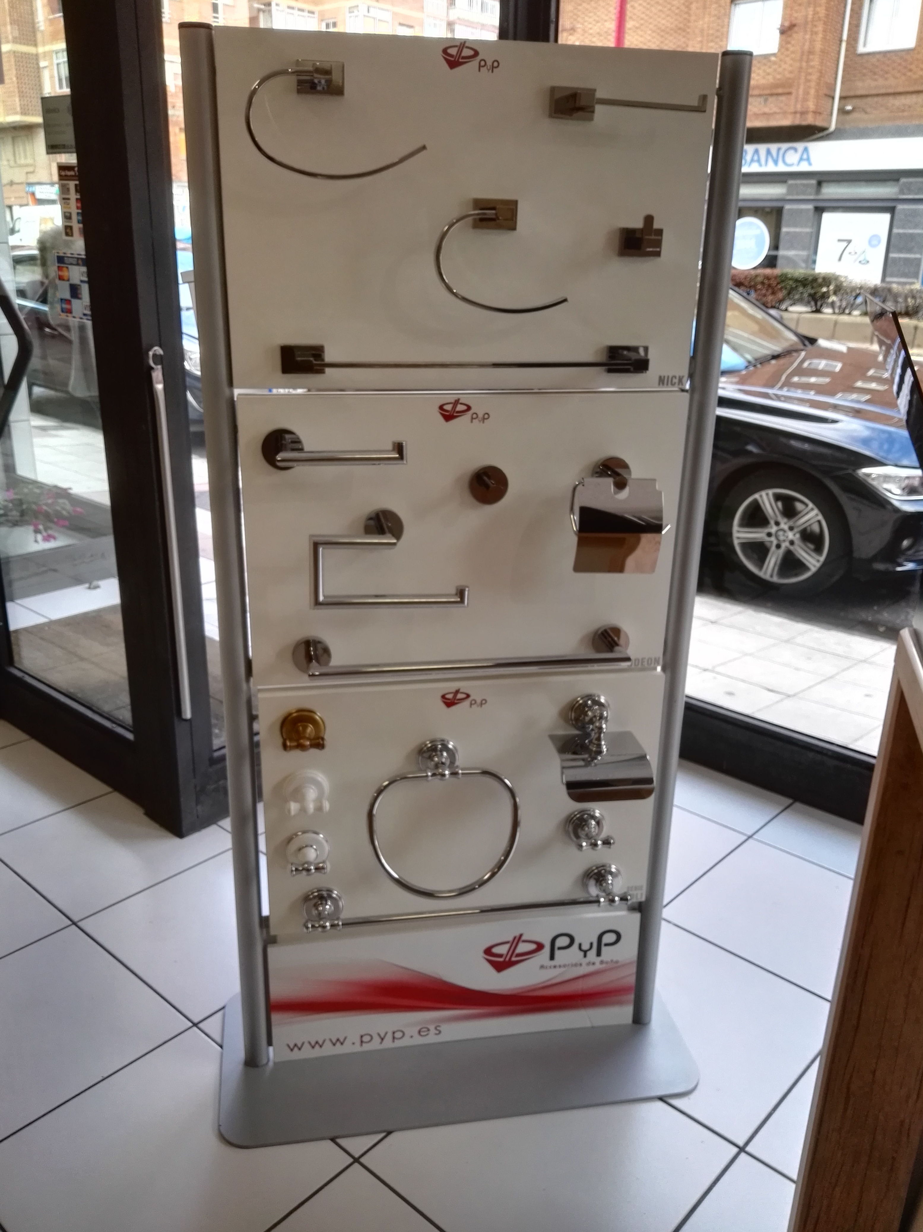 Accesorios de baño: Cocinas y baños de F. Alba, cocinas y baños Accesorios de baño: Cocinas y baños de F. Alba, cocinas y baños