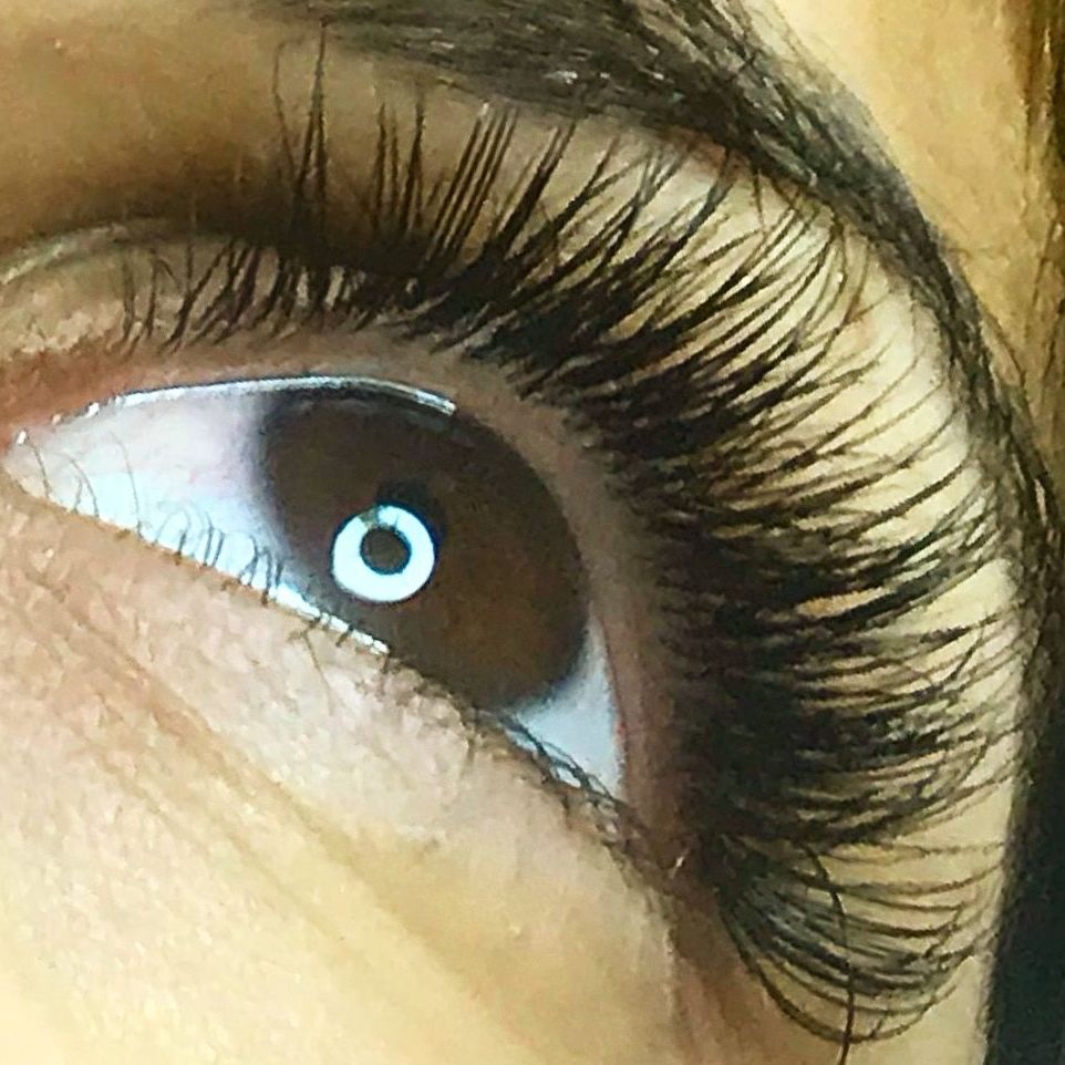 Extensiones de pestañas: Servicios y Tratamientos de Neodermal Malaga Extensiones de pestañas: Servicios y Tratamientos de Neodermal Malaga