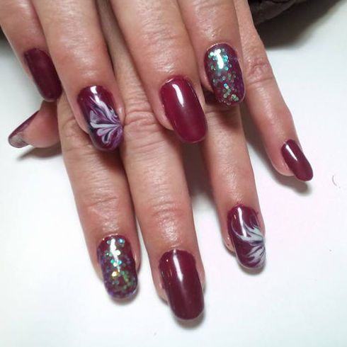 Manicura : ¿Qué hacemos? de Ascensión Alcaide Manicura : ¿Qué hacemos? de Ascensión Alcaide