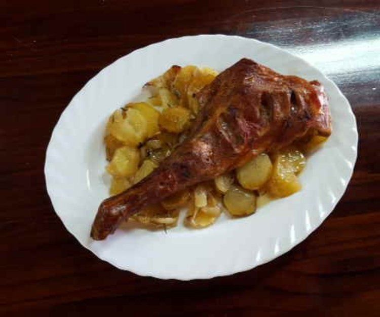 Parrilla de carnes típicas de caza en Sitges
