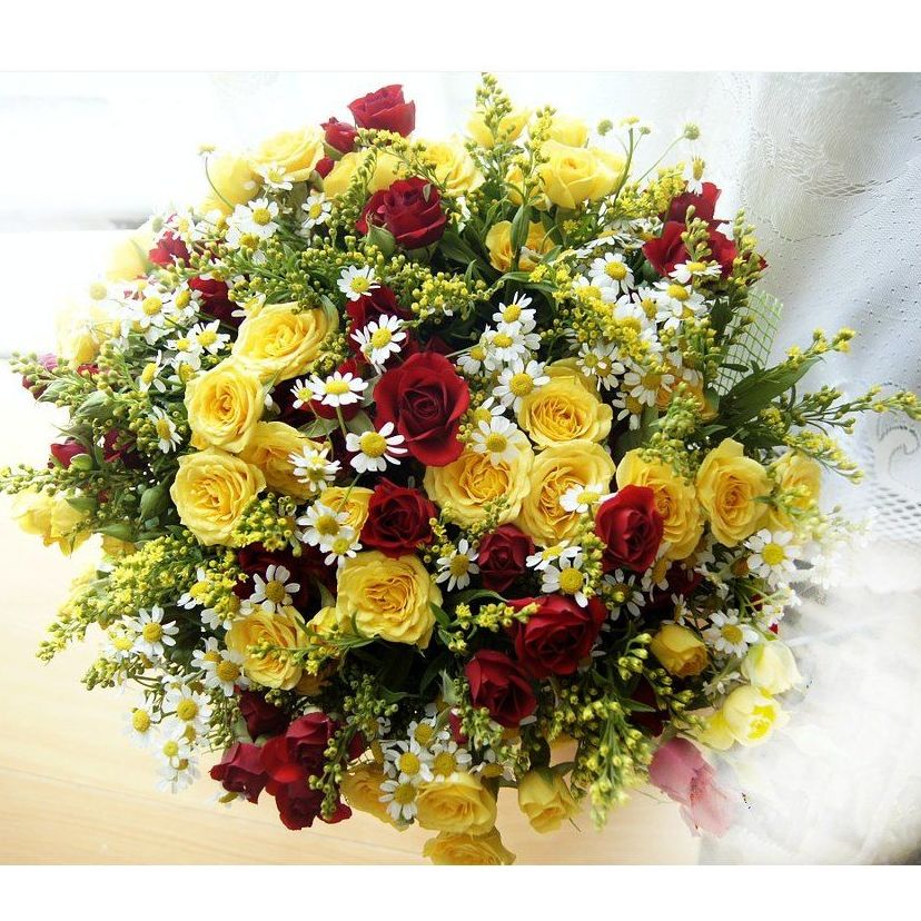 Servicio a domicilio: Servicios de Floristería Contreras Servicio a domicilio: Servicios de Floristería Contreras