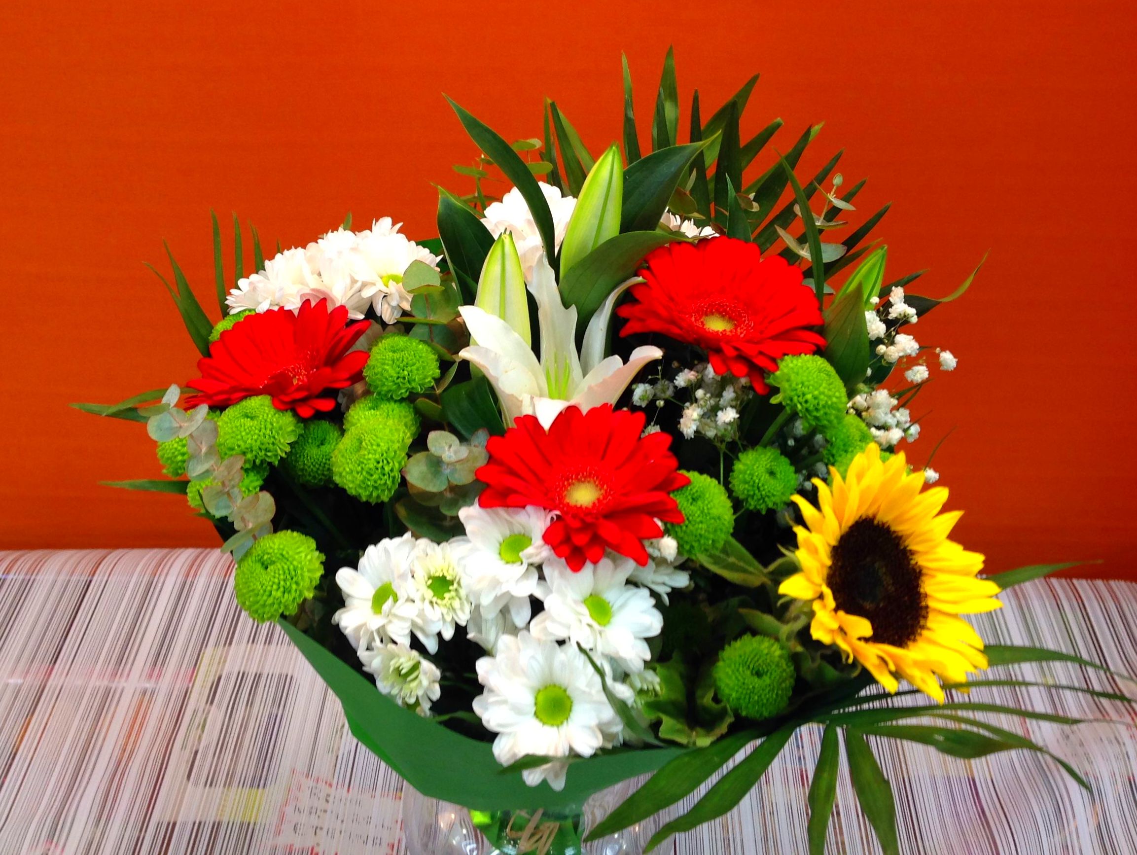 Buquet B7: Servicios de Floristería Contreras Buquet B7: Servicios de Floristería Contreras