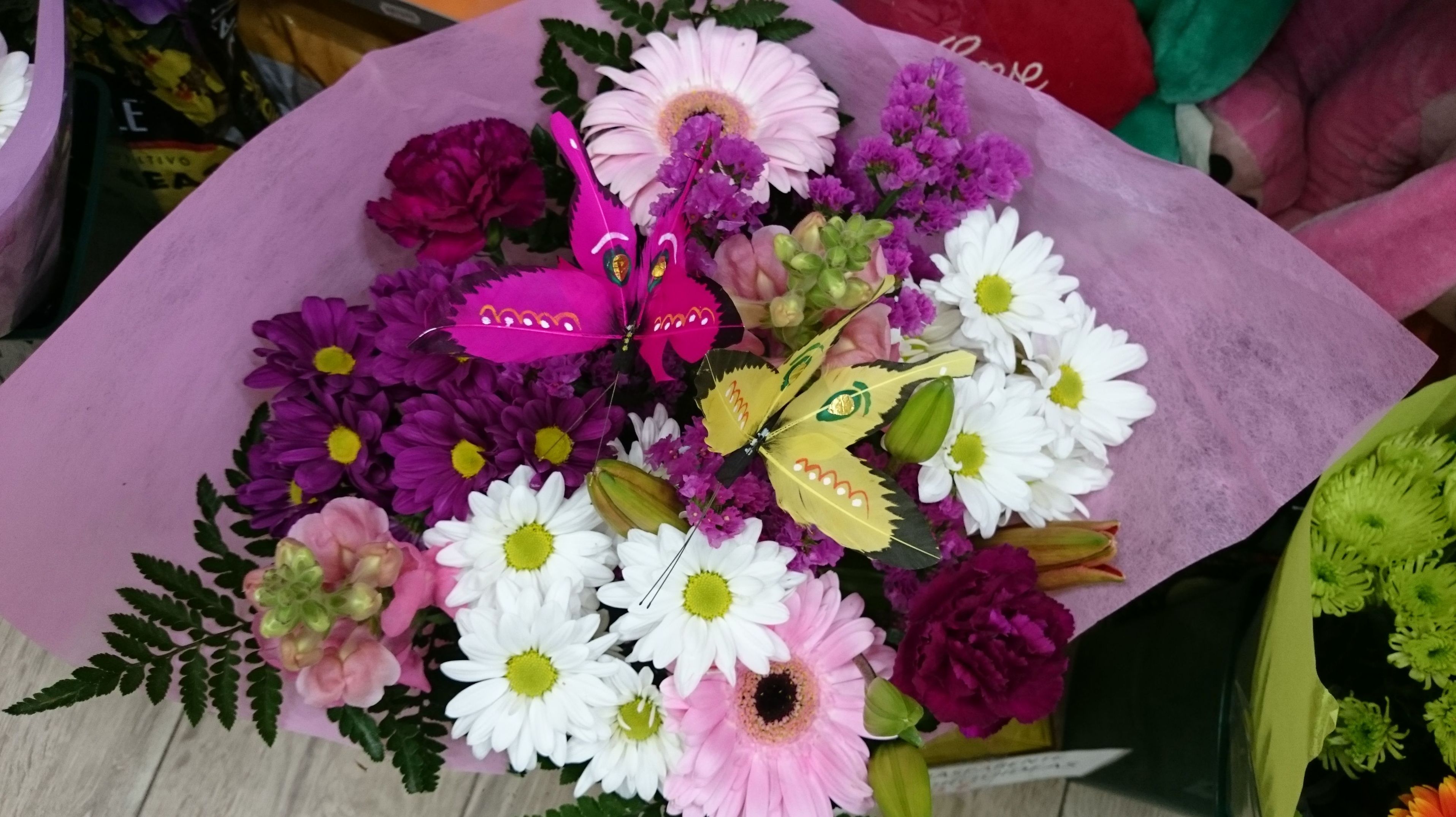 Buquet B7: Servicios de Floristería Contreras Buquet B7: Servicios de Floristería Contreras