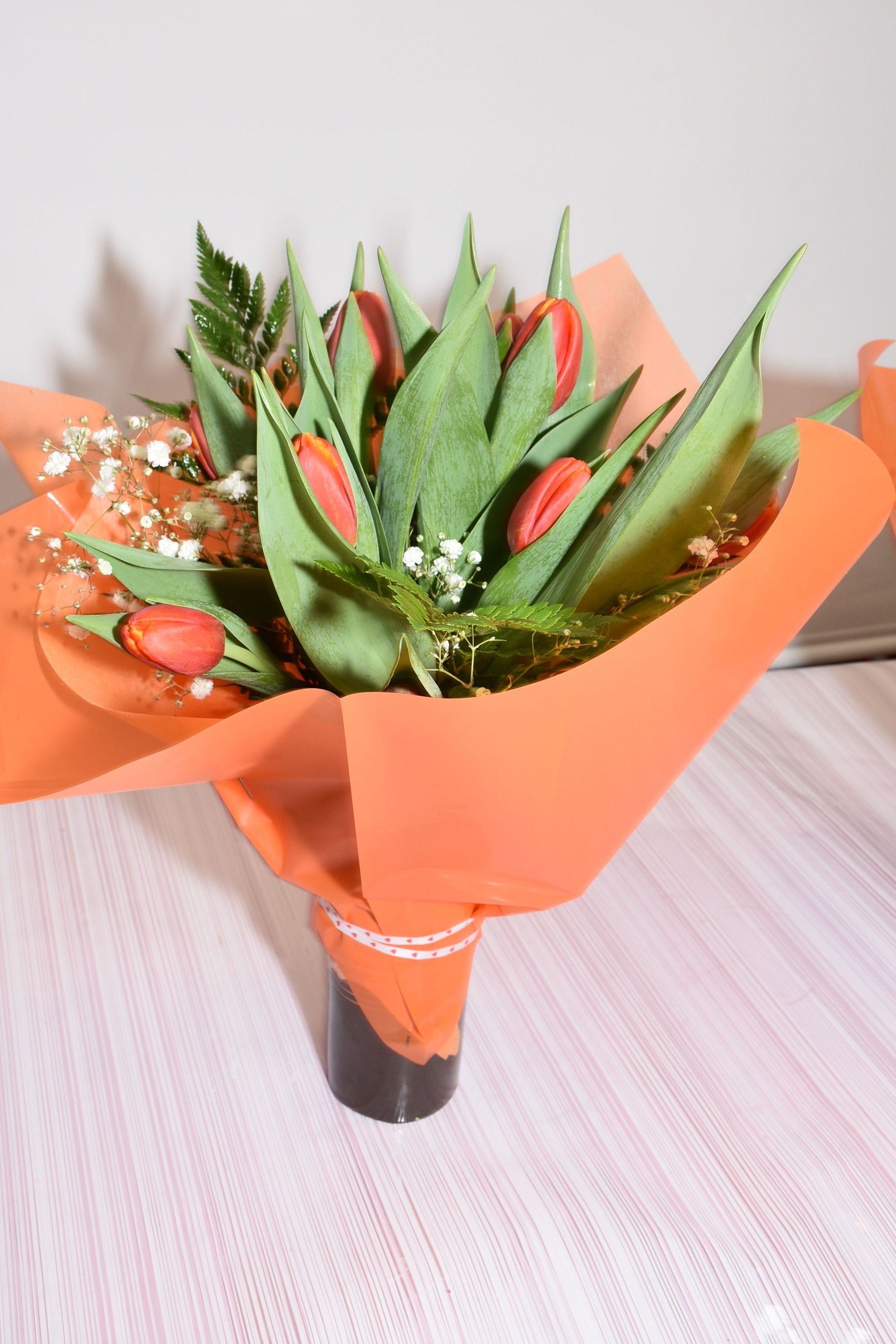 Buquet tulipanes: Servicios de Floristería Contreras Buquet tulipanes: Servicios de Floristería Contreras