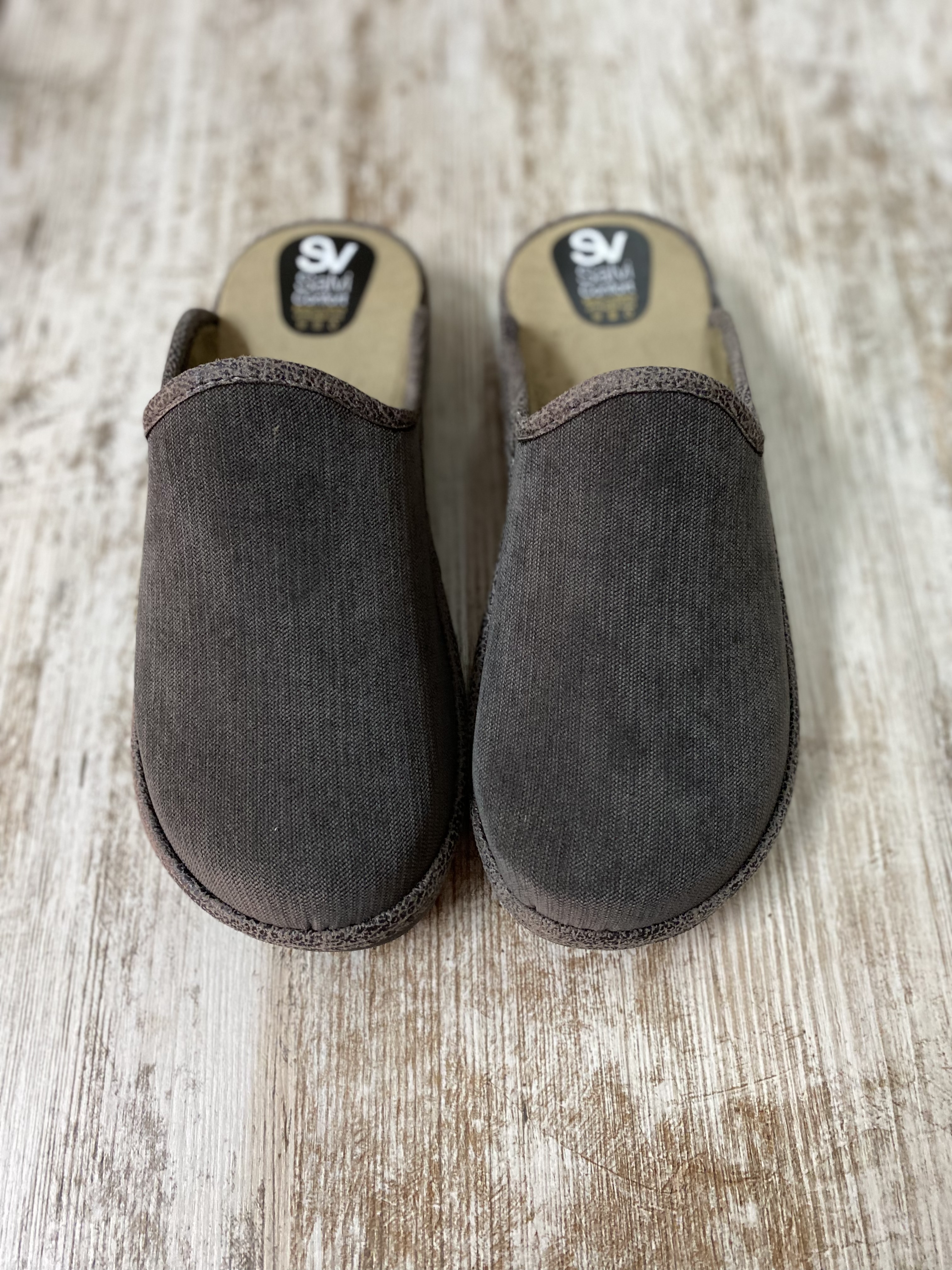 Zapatillas de casa caballero: Catálogo de Alpargatería La Concepción Zapatillas de casa caballero: Catálogo de Alpargatería La Concepción