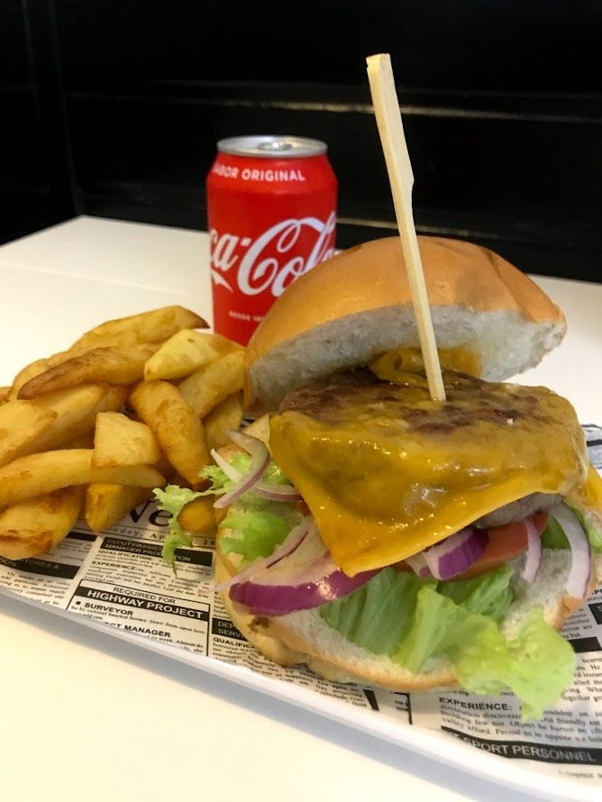 Jueves día de la hamburguesa: de El Antojao Burguer Jueves día de la hamburguesa: de El Antojao Burguer