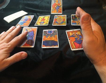Lecturas de tarot: Servicios de Tarot Con Intuición Lecturas de tarot: Servicios de Tarot Con Intuición