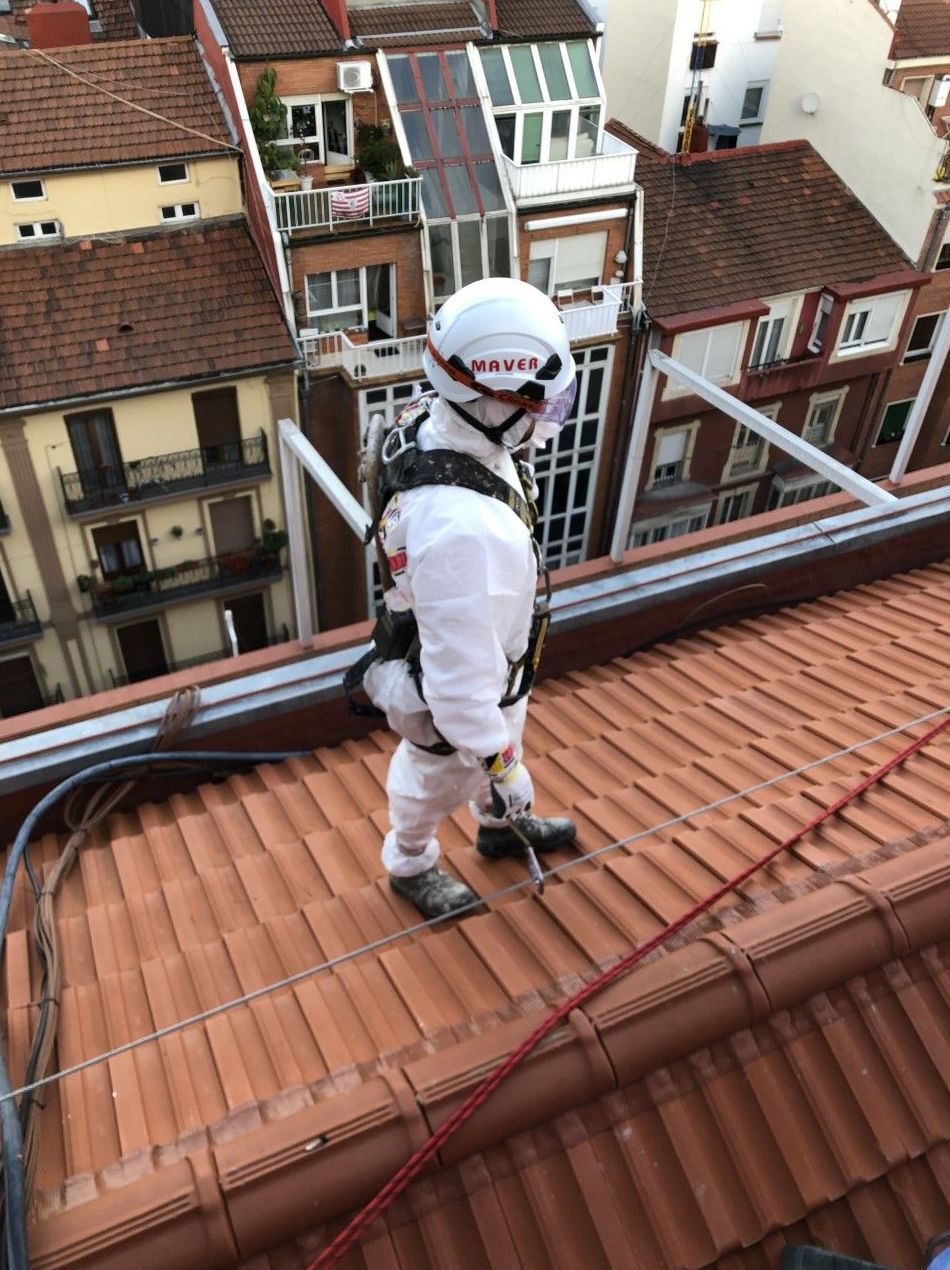 Retirada de Amianto / Fibrocemento: Servicios de Reformas Maver Retirada de Amianto / Fibrocemento: Servicios de Reformas Maver