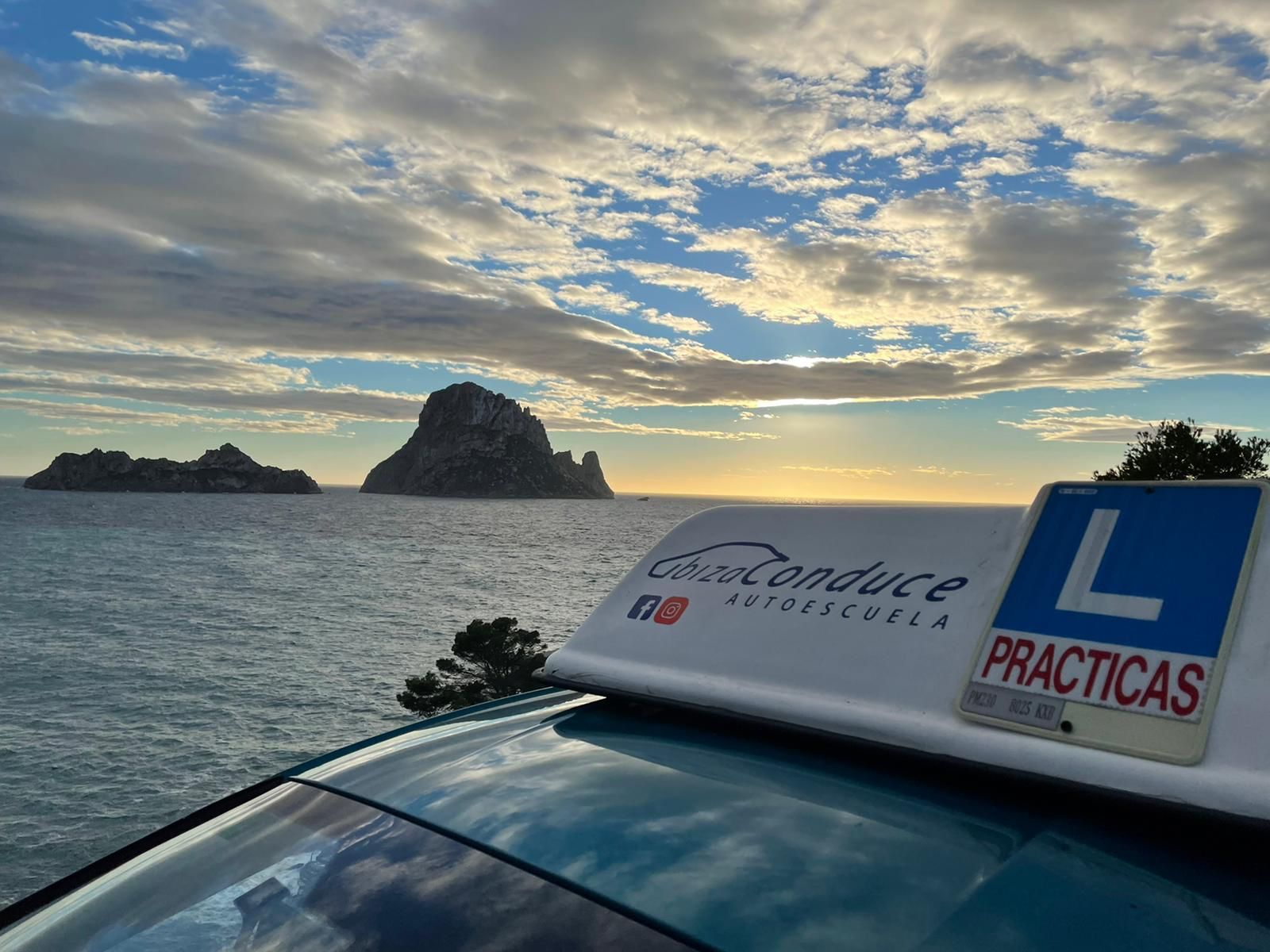 La mejor autoescuela de Ibiza para sacarte el carnet de conducir