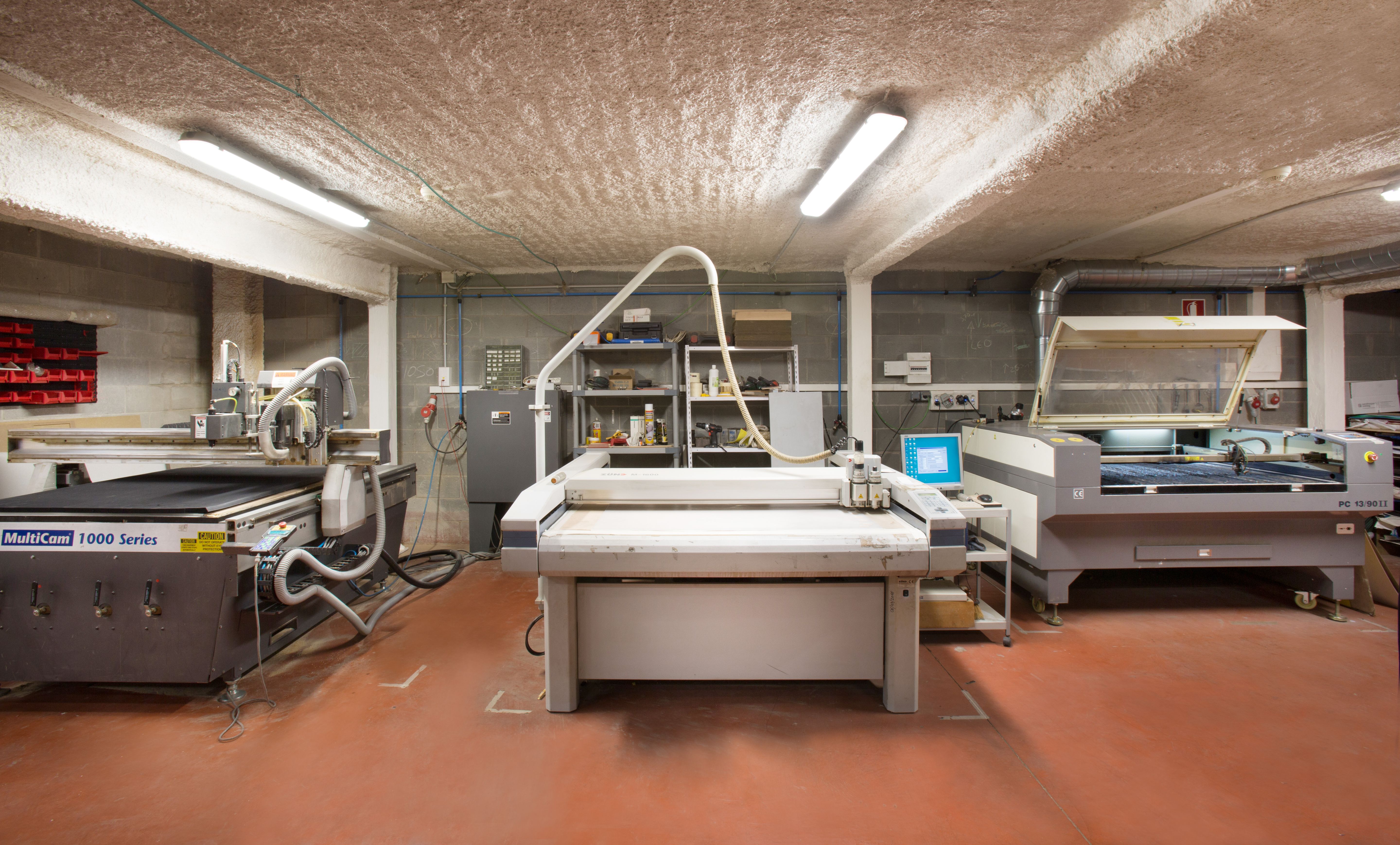 Instal·lacions i maquinària: Serveis i productes de Troquels Geser Instal·lacions i maquinària: Serveis i productes de Troquels Geser